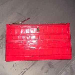 Women's Skull Flat Zipper Wallet. 100% Calf Leather